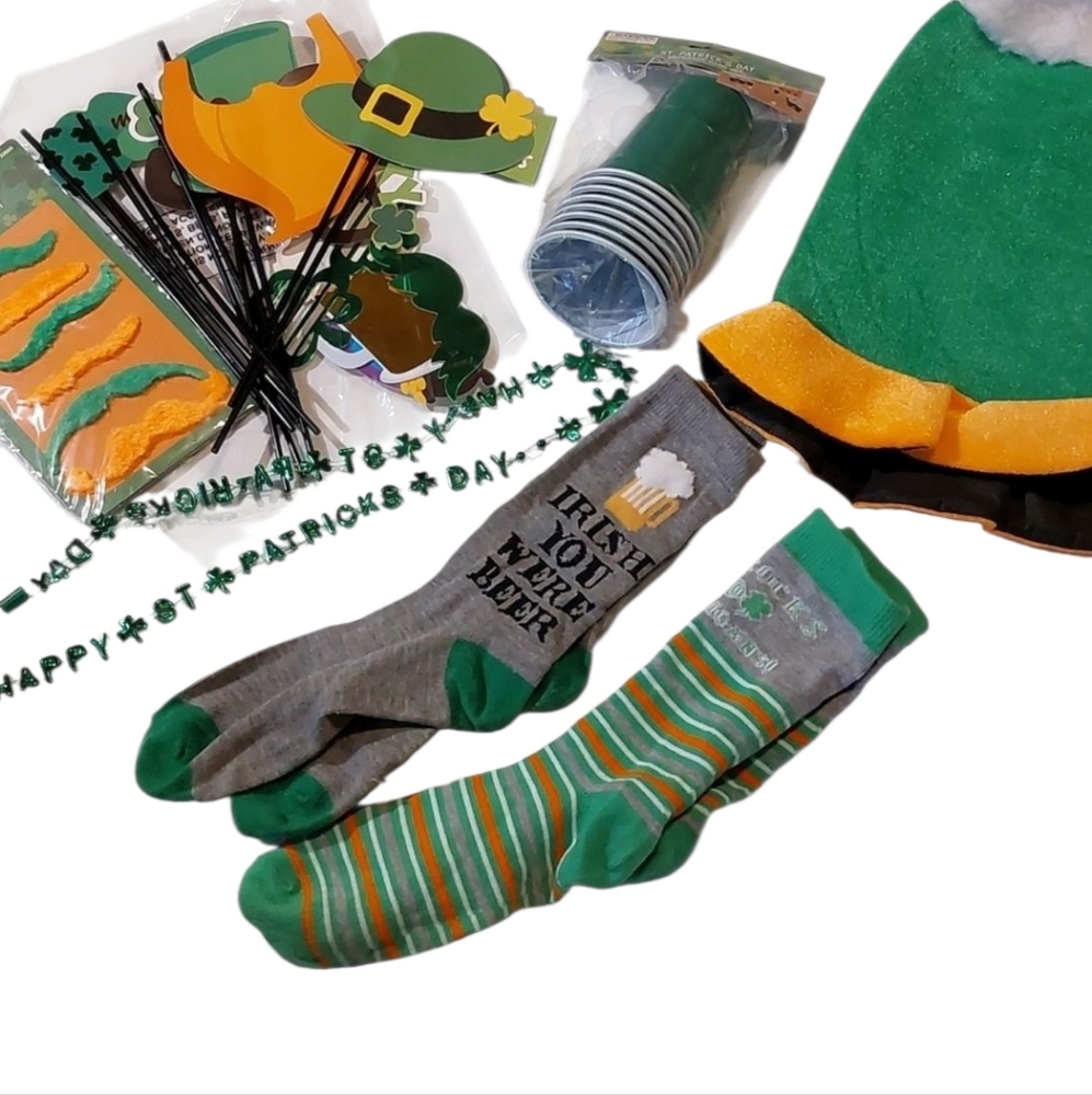 St Patrick's Day Party In A Box EUC
